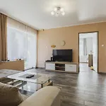 Dalma-2 By Interhome